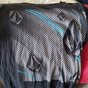 Medium volcom t-shirt